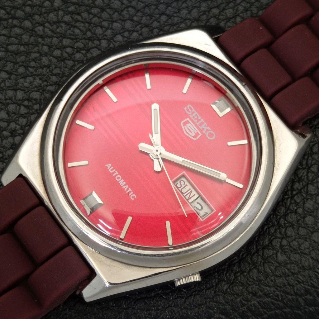 SEIKO 5 AUTOMATIC 7009A VINTAGE JAPAN MENS RED COLOR DIAL WATCH a701480-5 R206b-a701480