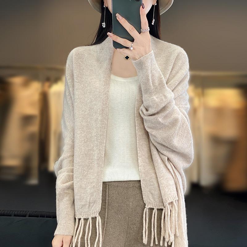 Casual Versatile Women's Pure Wool Tassel Knit Shawl Cardigan for Spring & Autumn