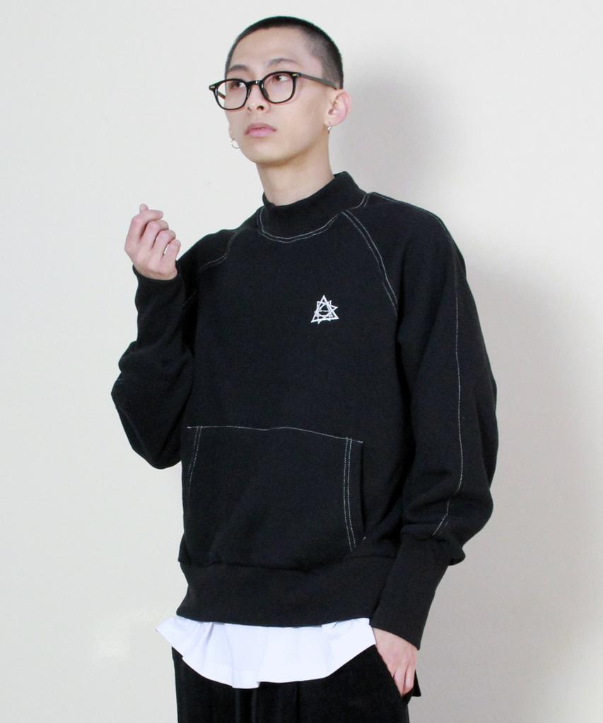 Deumakeu Mock Neck Fleece-Lined Raglan Stitch Sweatshirt Black