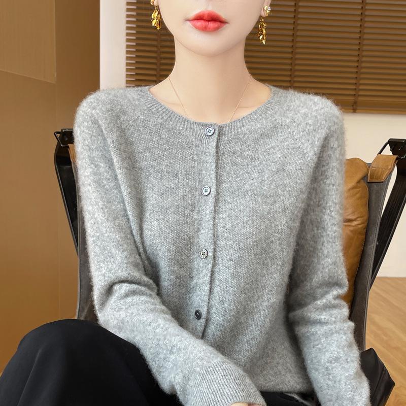 2026 Autumn/Winter Women's Seamless Cashmere Crew Neck Sweater - High-end Pure Wool Knitted Cardigan