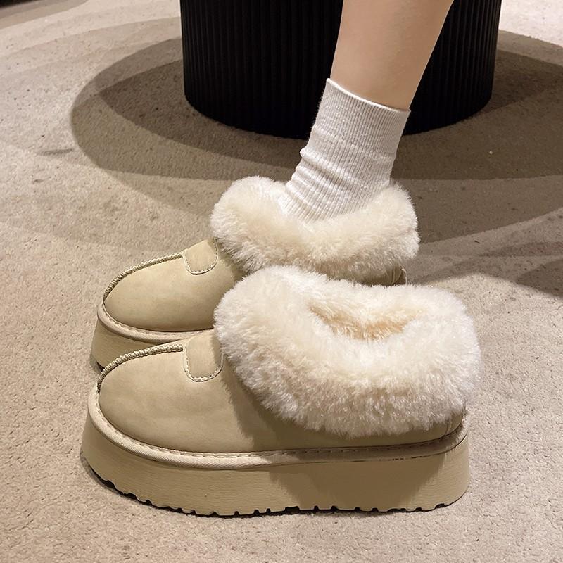 Thick-soled Snow Boots Women's 2025 New Winter Velvet Warm Bread Cotton Shoes Increase Height and Pedal Fluffy Shoes