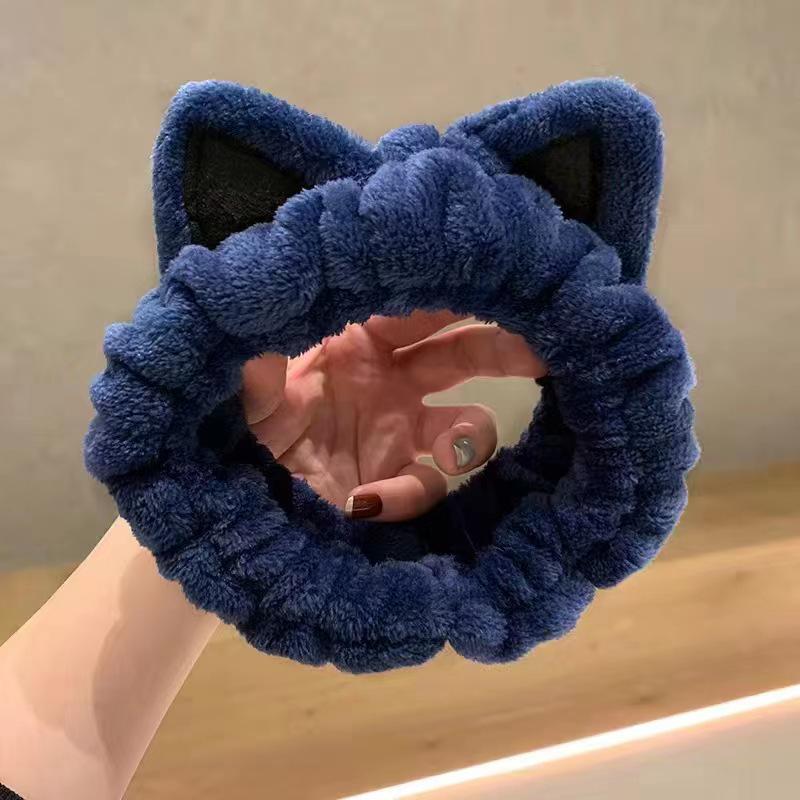 Non-Slip Cartoon Cat Ear Headband for Girls - Perfect for Face Washing and Mask Application