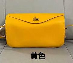 2026 New High-quality Leather Lock-up Boston Pillow Bag Large-capacity Simple Commuting One-shoulder Cross-section Female