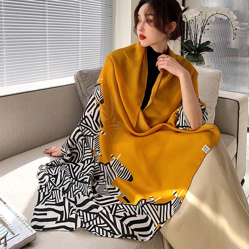 Versatile Women's Korean-Style Silk Scarf: Warm, Dual-Use Shawl for Sun Protection, Perfect for Spring and Autumn.