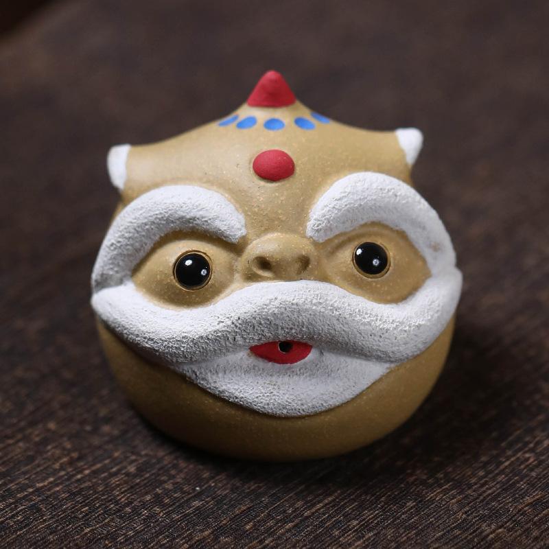 Yixing Purple Clay Wealth-attracting Awakening Lion Head Tea Pet Vintage Lucky Model Tea Figurine Play Toys Tea Statue Ornaments