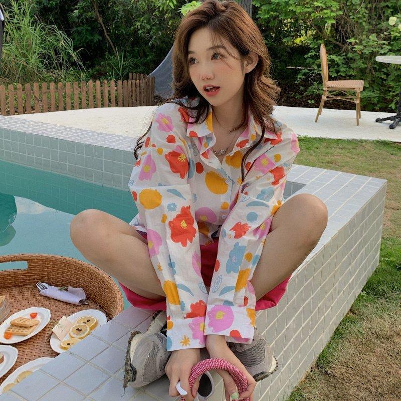 Sweet Floral Shirt for Women In Hong Kong Style Loose Medium-length Long-sleeved Sun-protective Top