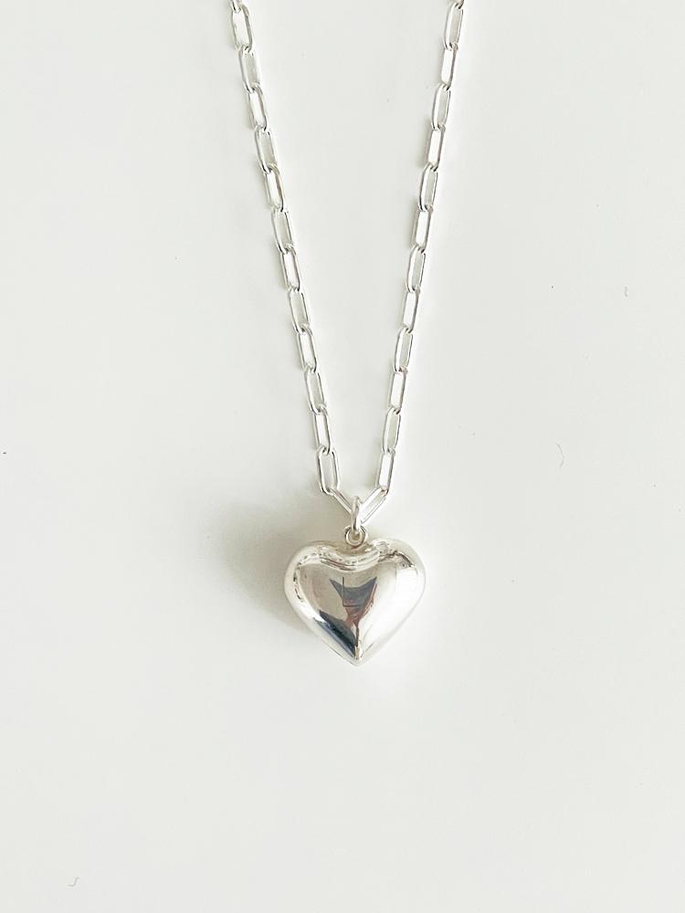 Elyona Silver Heart Necklace