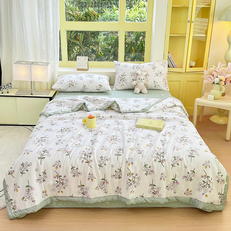 2026 New Printed Quilt Skin-friendly Air-conditioning Quilt Single Double Summer Cool Quilt Spring and Autumn Beding Bed Cover Thin Quilt