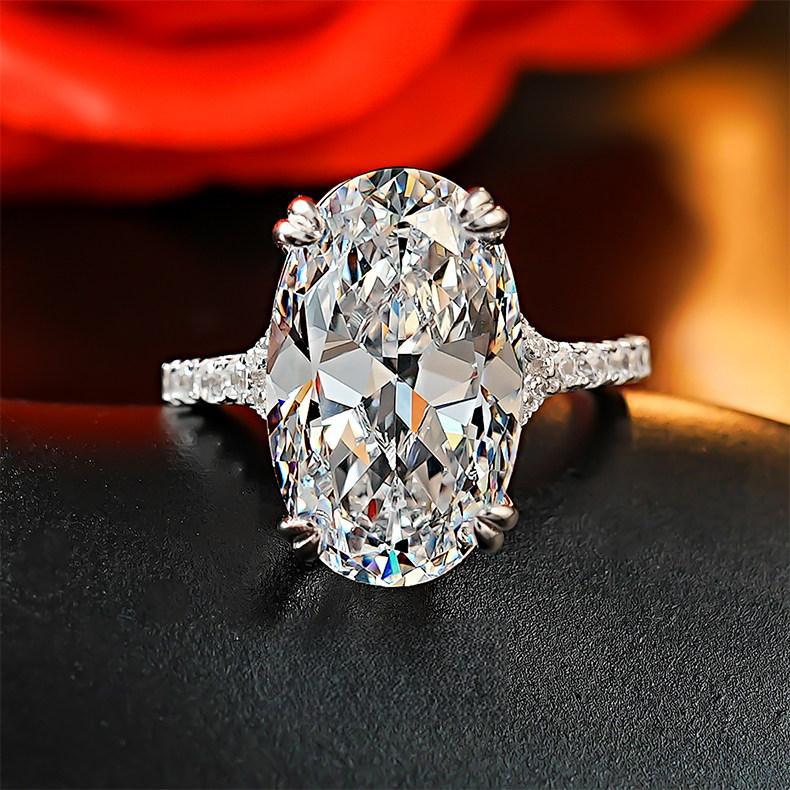 Is Comparable To The Ice Flower Cut Pigeon Egg Bright Zircon Open Ring Female, Niche High-end Light Luxury Ring