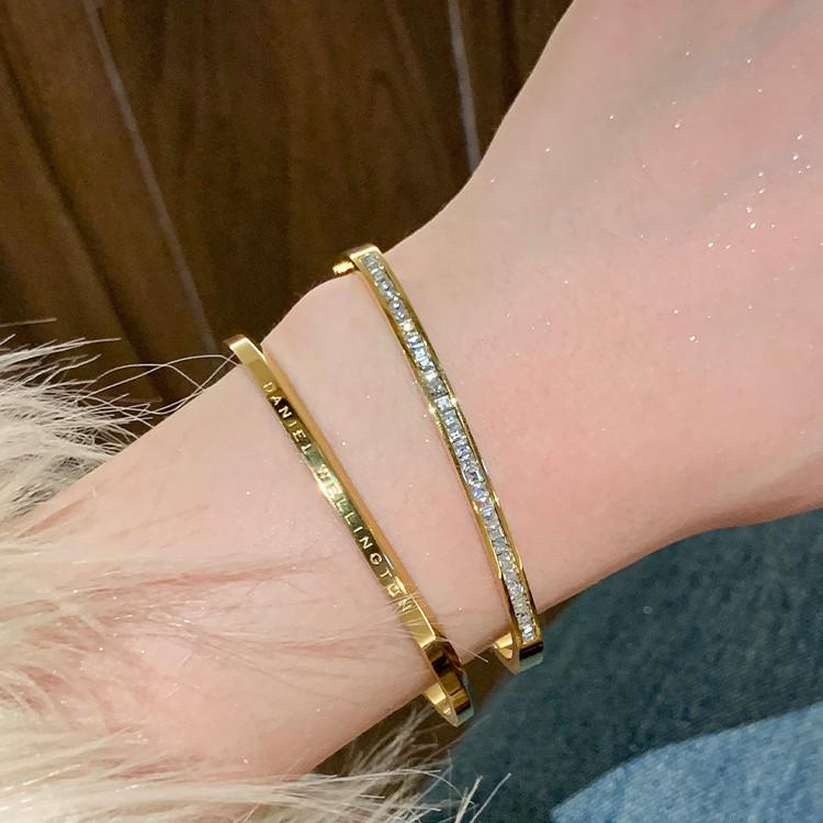 18k Gold Oval Bracelet with Full Star Diamond, Non-Fading Titanium Steel Bangle for Men & Women