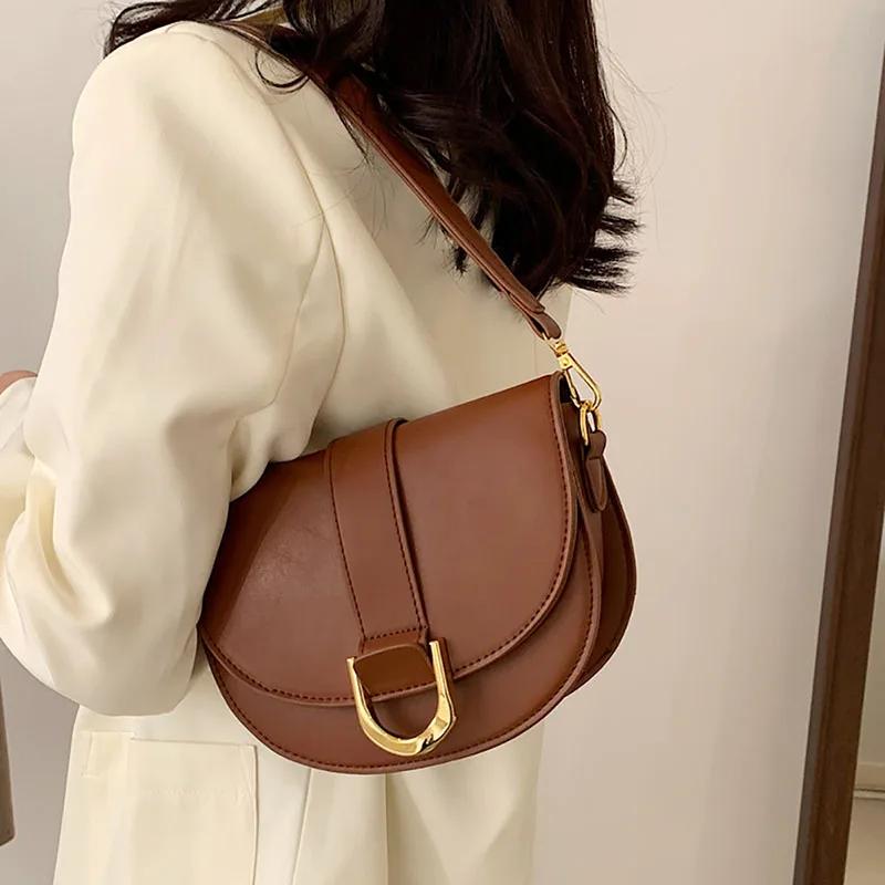 High-end Popular Single Shoulder Armpit Bags Half Moon Style Modern Large Capacity Square Bag Girls Light Luxury Crossbody Bag
