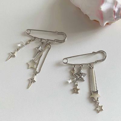 1 peça exclusiva Y2K prata estrela em forma de fecho pino corrente broche broche pingente adequado para roupa de moda doce broche clipe