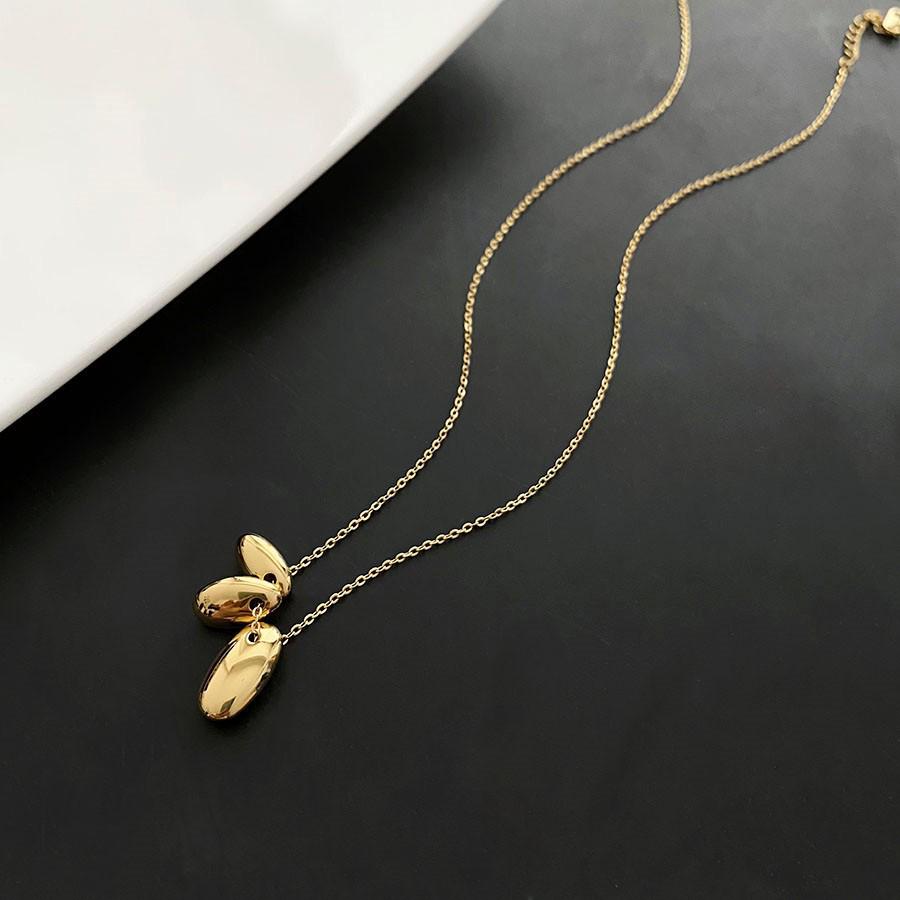 2025 Women's Titanium Steel Necklace: Light Luxury, Clavicle Chain, Non-Fading High-End Accessory