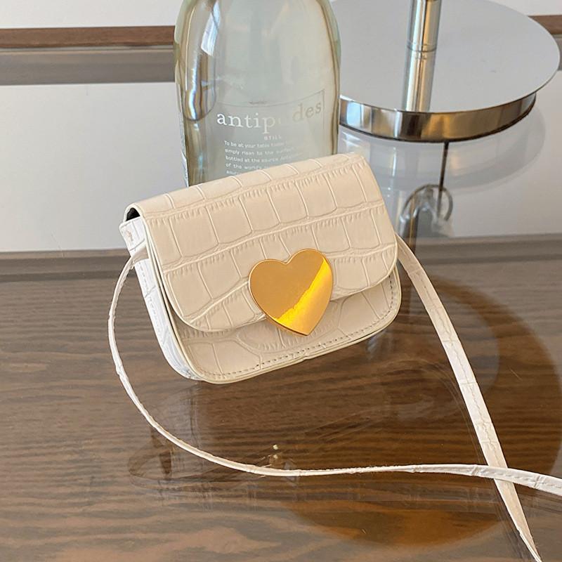 Adorable Heart Mini Bag 2024 Summer Stylish Coin Purse Cute Kids Bag Wholesale бежевый