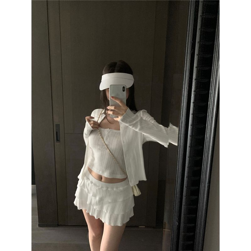 

Kumikumi Sweet Floral Long Sleeves Cardigan Women s Short Tank Top Small Slip Top Autumn Culottes Skirt Three-Piece Set Pure color Culottes One size