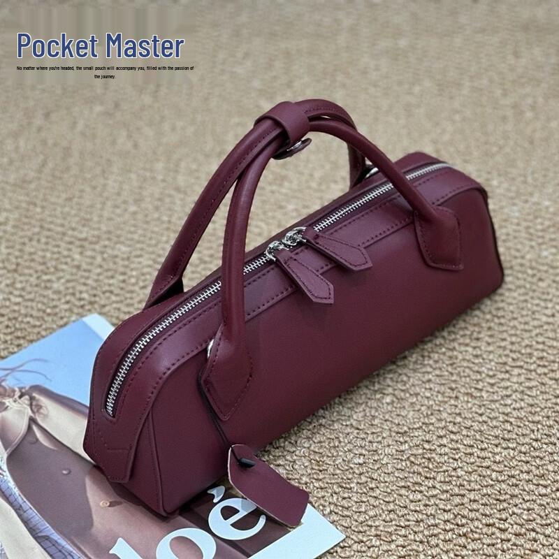 Douxiaozhu Leather Baguette Shoulder Bag