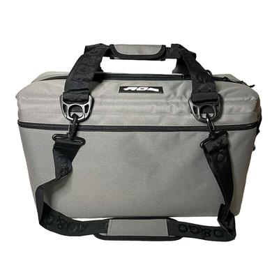AO Coolers AO Coolers Geanta frigorifica 36 Pachet Canvas Soft Cooler AO36CH Carbune 36 PACHET CANVAS Carbune Moale Geanta frigorifica exterior [Articol]