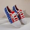 A Large-sized, Breathable, Two-tone, Front-lacing, Lightweight Sports Shoe for Women
