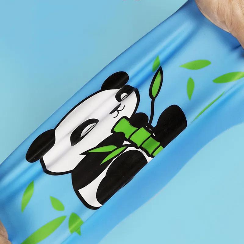 Nové chlapecké dívčí plavecké čepice Roztomilá kreslená panda Silikonová plavecká čepice Vysoce elastická Vodotěsná Dětské doplňky k bazénu Plavecká čepice