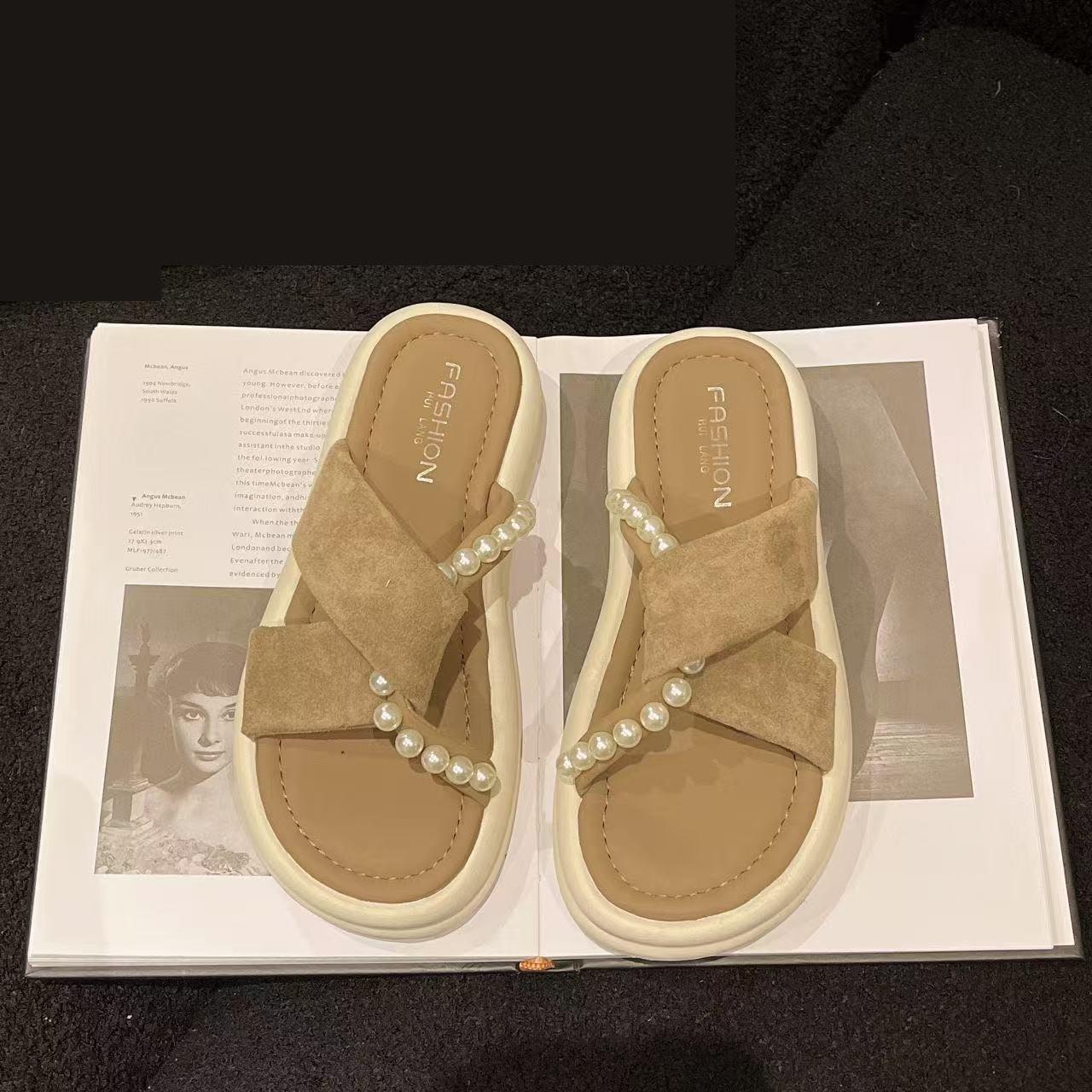 Thick bottom heightening outer wear one-word slippers summer new fairy wind French beach pearl cool slippers 35 хаки