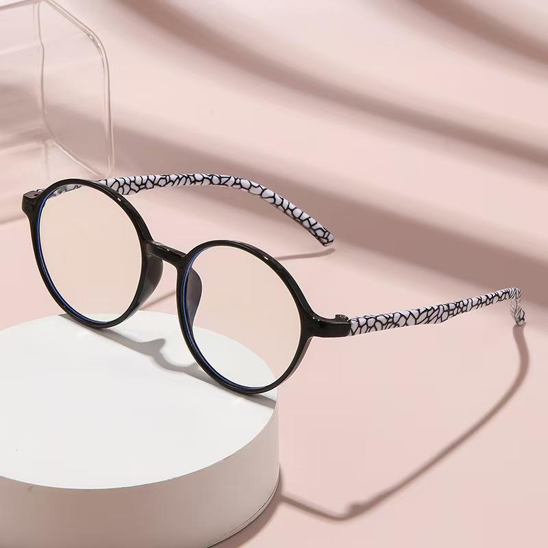 

Women s High-Definition Anti-Blue Light Reading Glasses - Large Frame, Plain Color, Celebrity Style No Magnification
