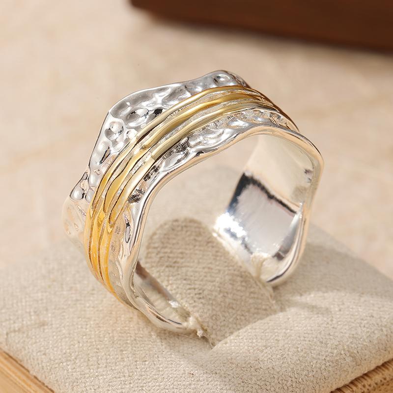 Vintage Two Color Wide Women's Ring Hang Carving Geometry Daily Wear Party Jewelry