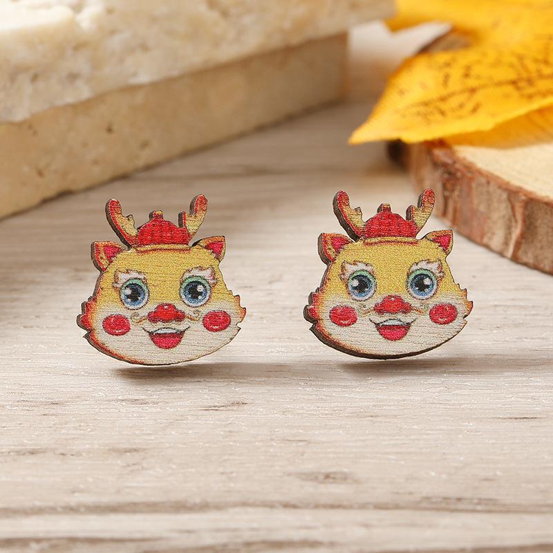 2024 Dragon Year Yuanbao Wood Water Drop Zodiac Hanfu Earrings: Ancient Chinese Style Auspicious New Year Jewelry