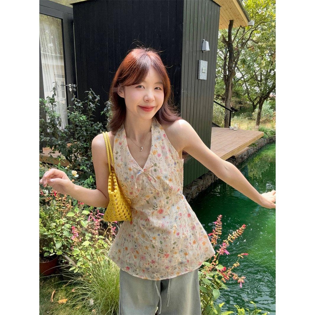 2026 Summer Elegant Waist-Cinched Halter V-Neck Sleeveless Vest for Women S 80-97