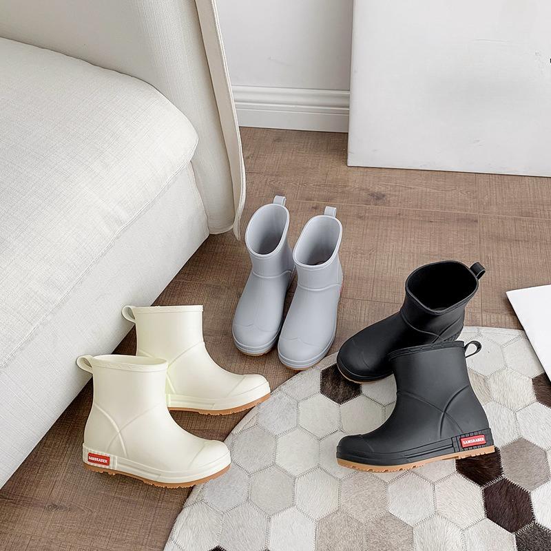 Rain Boots Women's Men's Mid-tube All-match Casual Rain Boots Non-slip Wear-resistant Fashion Warm Outer Wear Water Boots Overshoes