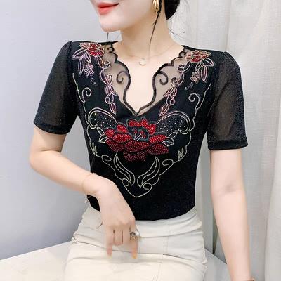 Damen Europäisches Sommer T-Shirt Sexy V-Ausschnitt Glänzende Blumen Hot Diamonds Tops Streetwear Mädchen Kurzarm Slim Mesh T-Shirts