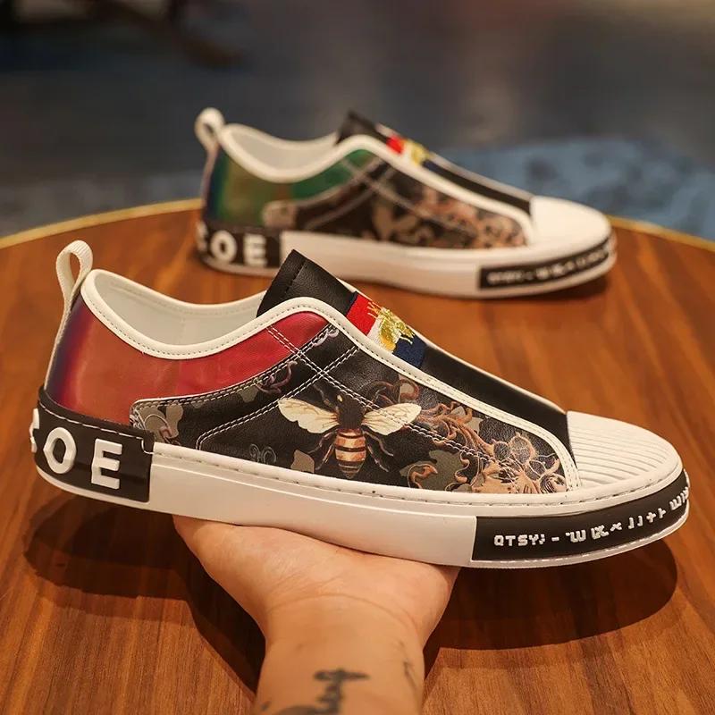 

Европейские новые туфли для мужчин Кожаные повседневные туфли Модные плоские туфли для скейтбординга Уличная молодежная мода Мокасины без застежек 44 чёрный