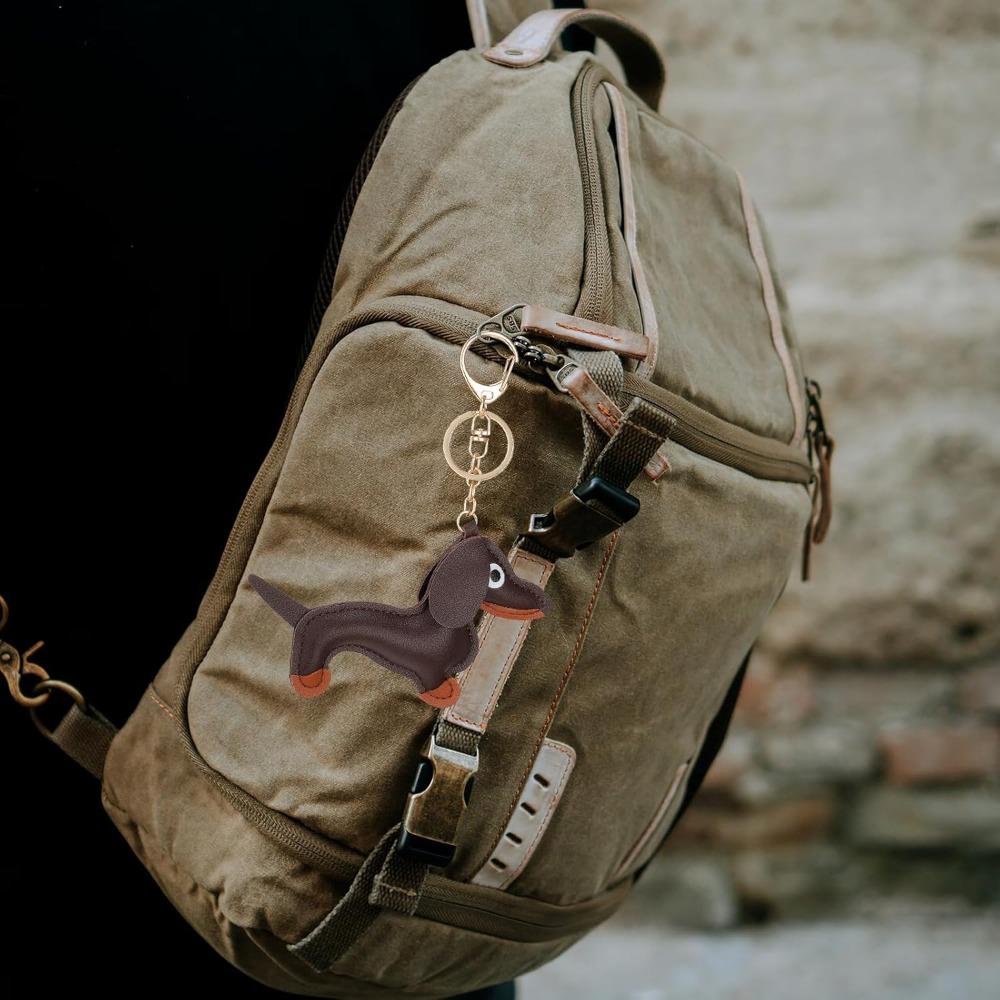 4pcs Leather Dachshund Keychain Dachshund Keychain Bag Pendant Key Chain Cute Puppy Dog Charm Gifts