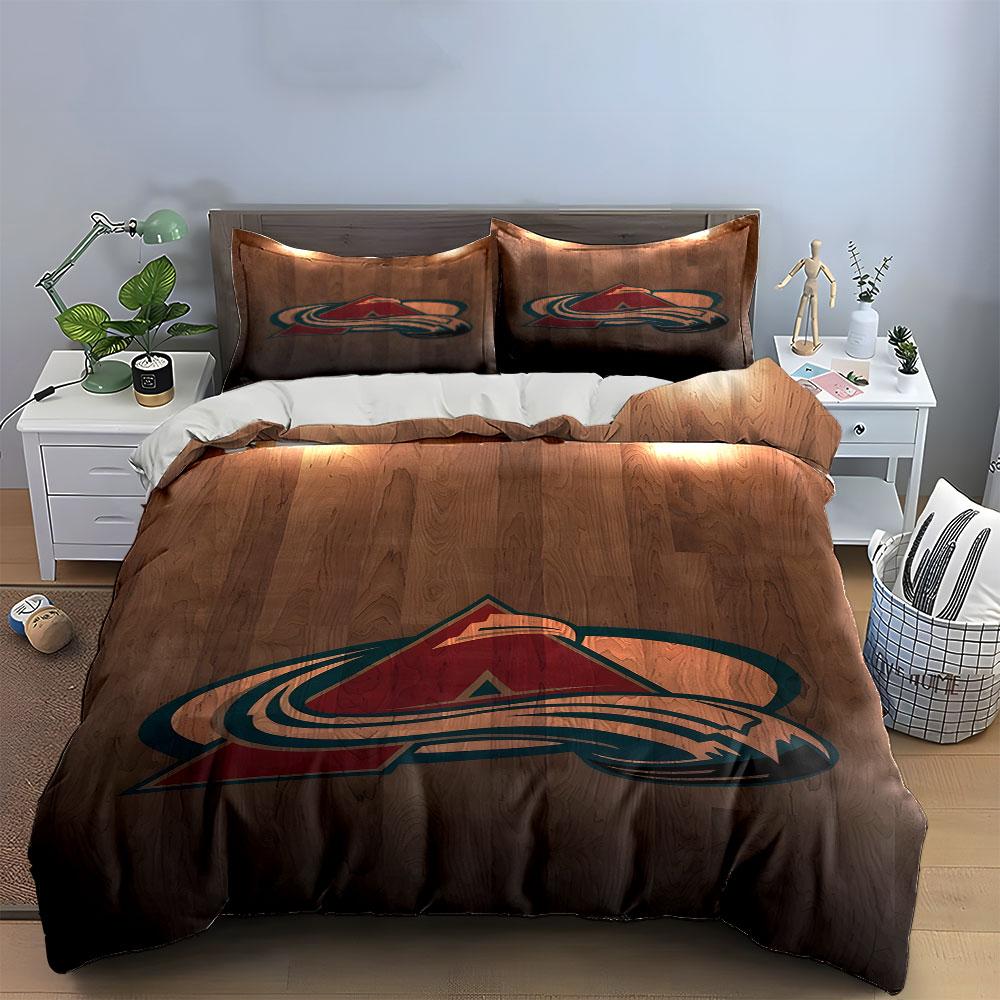 Mountain Logo with Hockey Theme on Wood Print Bedding Set Duvet Cover Pillowcases (1* Duvet Cover 2* Pillowcases Do Not Include Comforter)