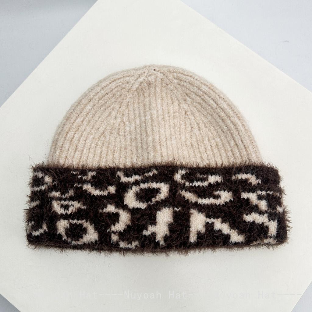 New Men Women Color Block Retro Letters Knitted Hats Warm Casual Fashion Korean Beanies Outdoor Versatile Travel Personal Niche