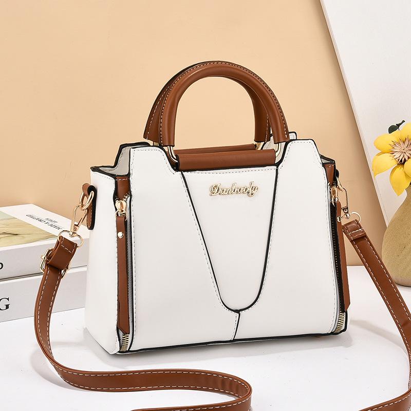2025 New Trend Women's Bag Versatile Casual Crossbody Shoulder Bag Women's