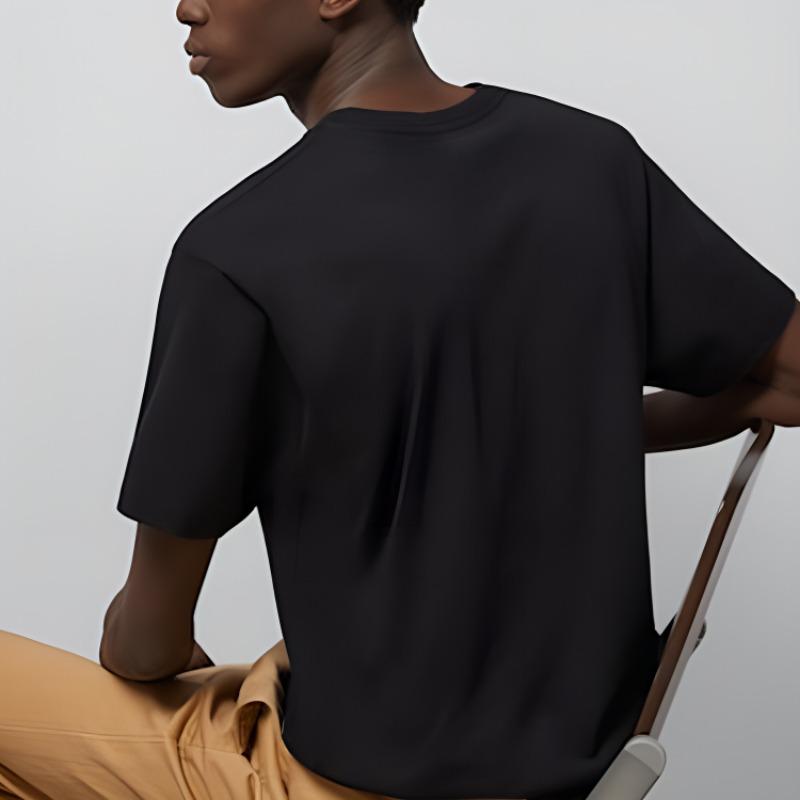 GUCCI T-Shirts Men's Black Crew Neck Moderate 771758-XJF69-1152