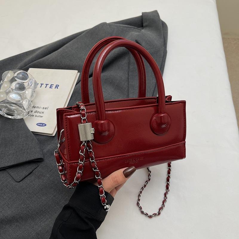 New fashion niche popular chain tote bag portable shoulder crossbody trendy women's bag