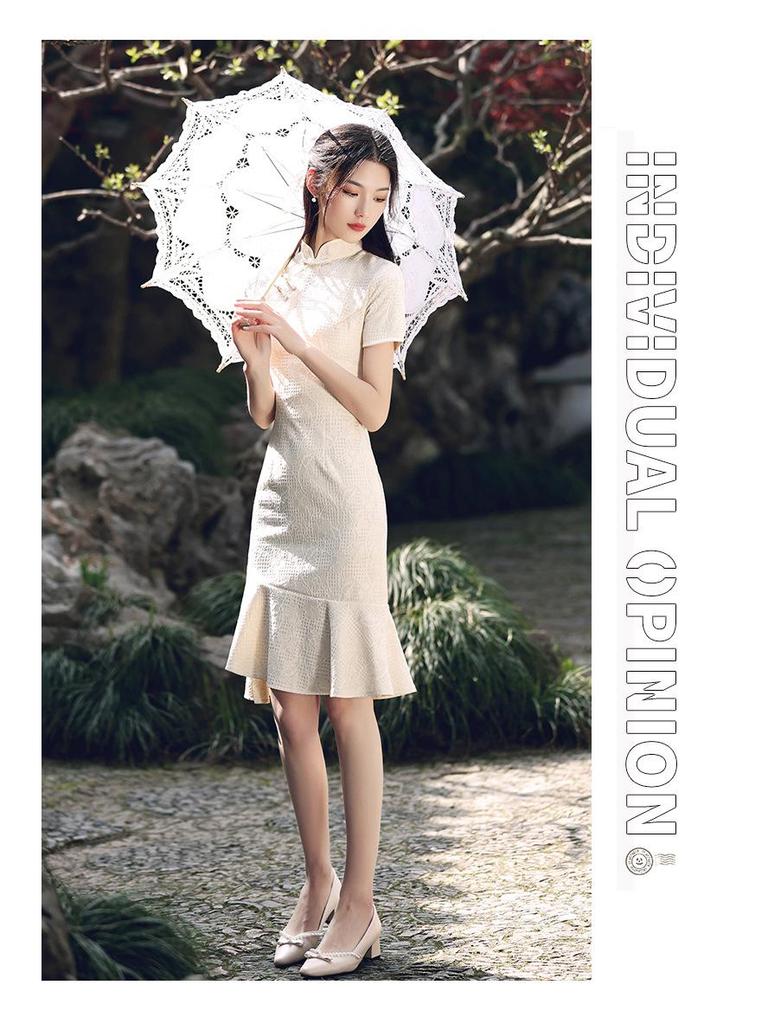 2025 Modernes Retro Chinesischer Stil Cheongsam Kleid für Junge Frauen