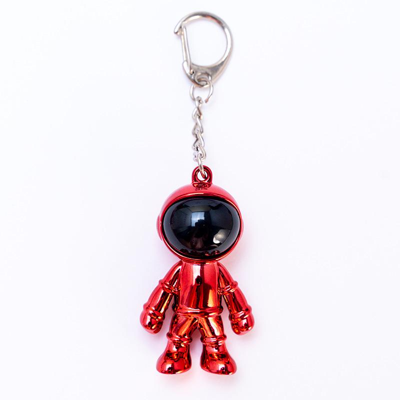 3D Astronaut Keychain: Trendy Car Pendant & Bag Accessory for Men and Women