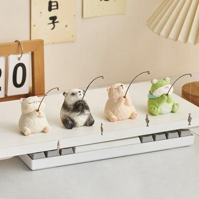 Bär beim Angeln Figur Harz Tier Angler Ornament Aquarium Auto Armaturenbrett Dekoration Stressabbau Schreibtisch Büro Dekoration