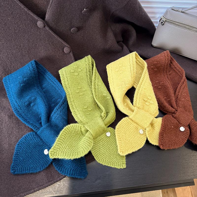 The Cross Knitted Small Scarf Is A New Korean Style for Women's Autumn and Winter. It's Versatile  Warm and Protects The Neck