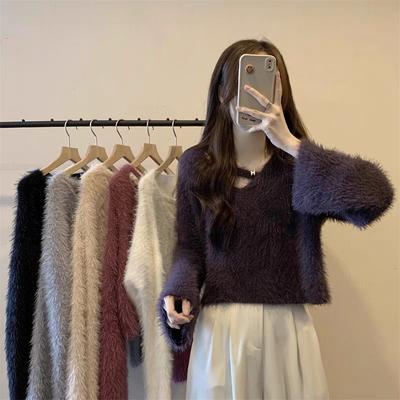 V-neck Short Soft Waxy High-end Seahorse Sweater Women's Inner Design Autumn and Winter Imitation Mink Velvet Knitted Sweater Top