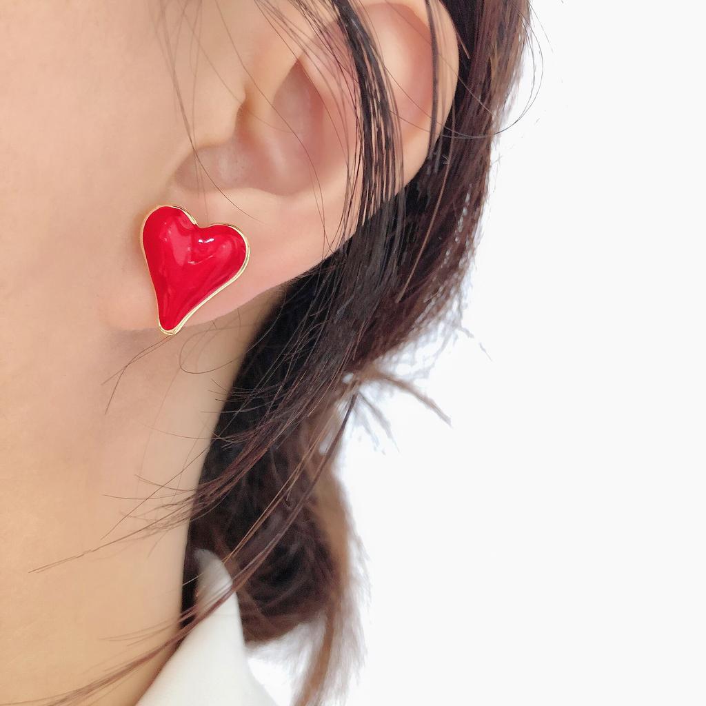 Enamel Oil Heart Stud Earrings for Women Girls New Fashion Party Golden Color Love Earrings Cute Romantic Jewelry Fine Gift