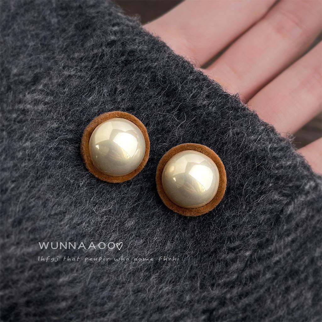 Осенне-зимний взрыв флокированные круглые геометрические жемчужные литературные и ретро новые серьги серьги в гонконгском стиле ювелирные изделия