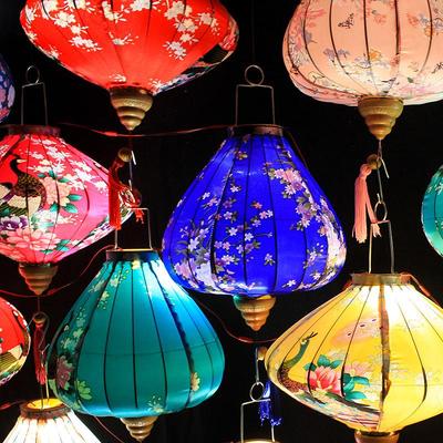 Outdoor Waterproof Chinese New Year Red Lantern - Antique Style for Weddings, Balconies, and Housewarming Decor