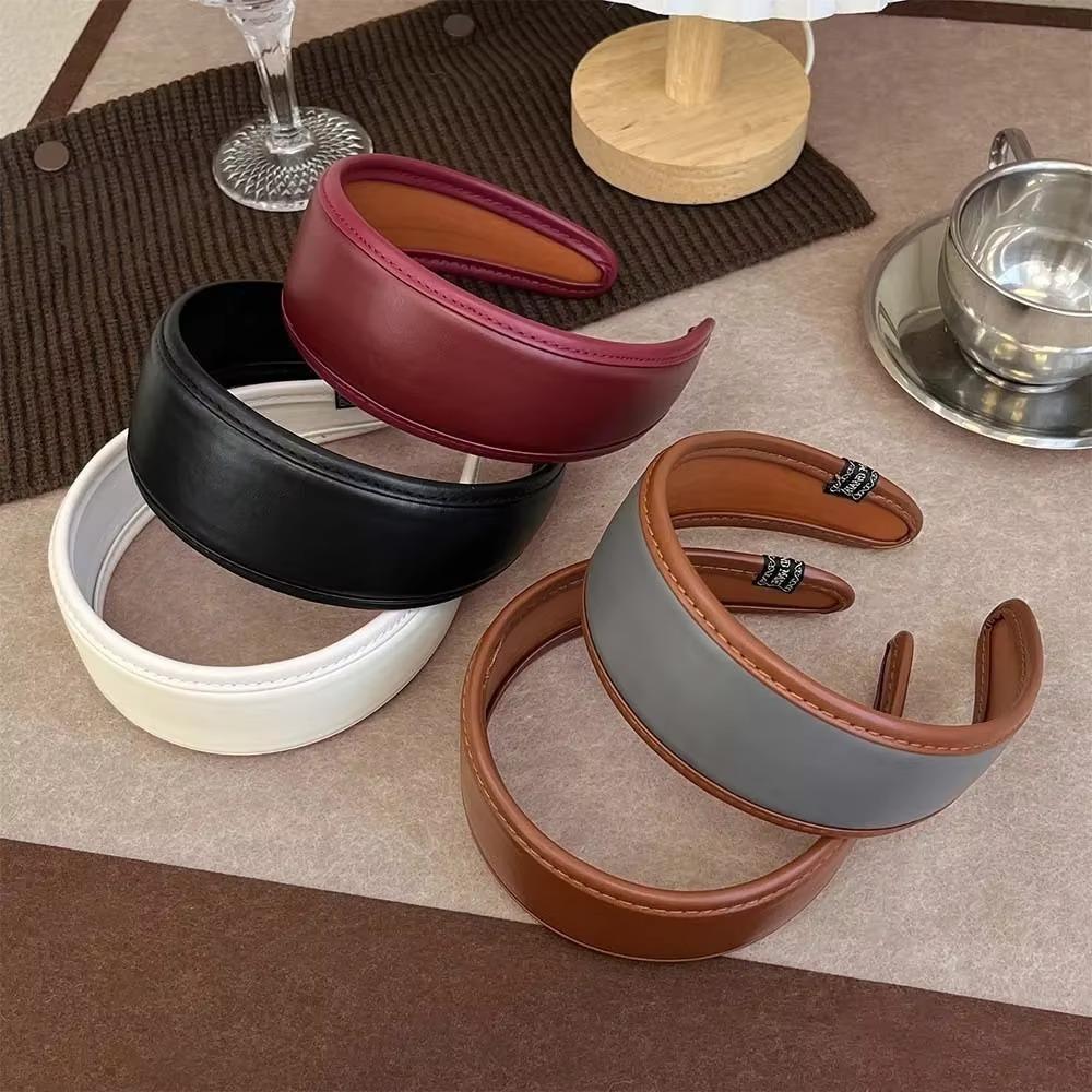 

Solid Color Wide Turbans Retro Women Hoop Headband PU Leather Hairbands Women Hair Accessories коричневий