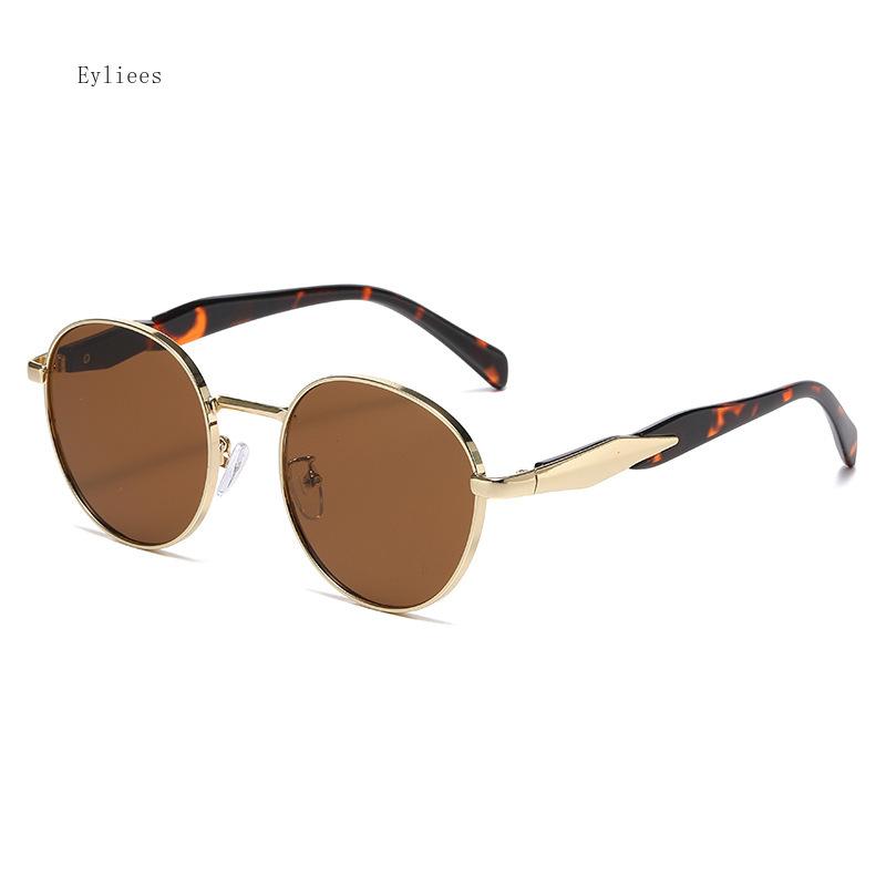 Ins Vintage Round Punk Sunglasses Women Fashion  Gradient Shades Eyeglasses Men Trending Metal Sun Glasses UV400