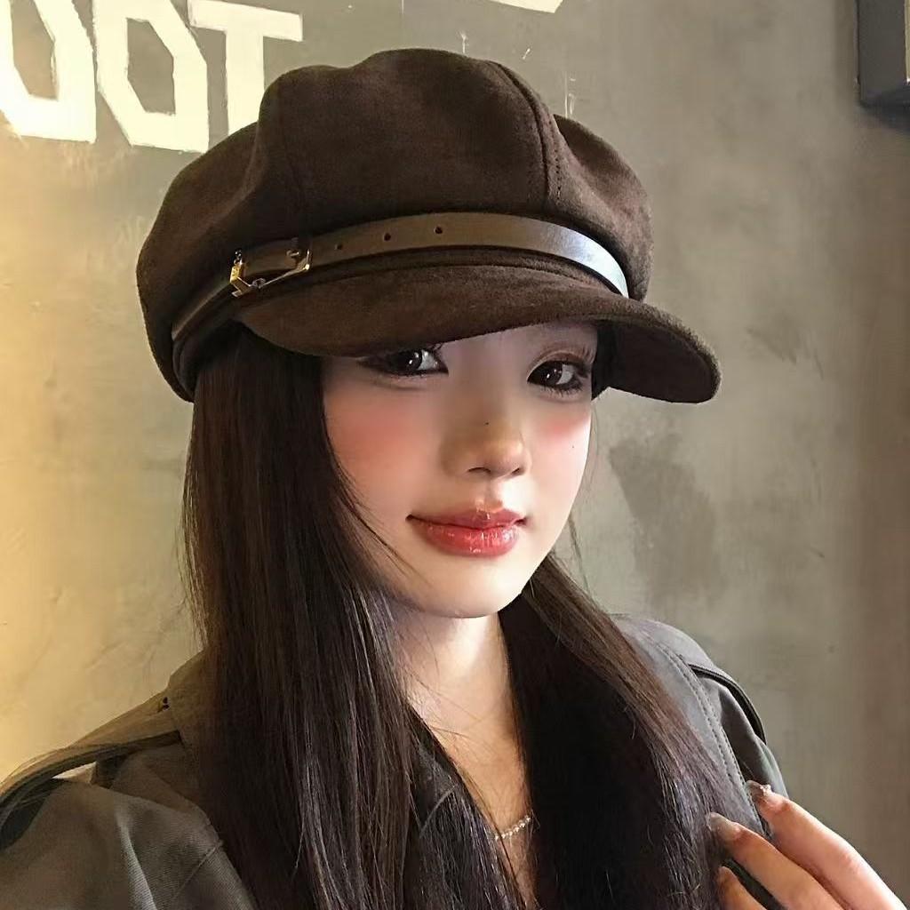 Japanische Retro Braune Gürtelschnalle Ente Baskenmütze Damenmode Vielseitig Gesicht Zeigend Klein Kunst Wolkenmalerhut