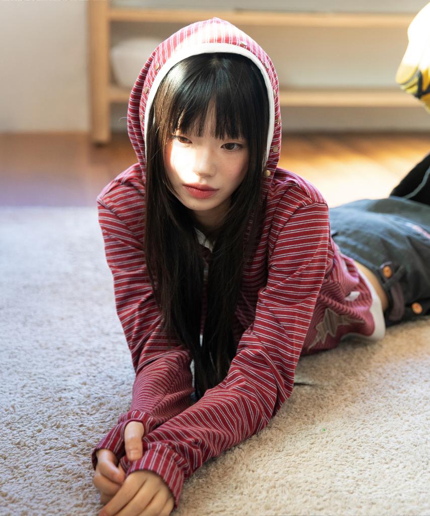 Wxt092 Kohane Striped Hoodie (Red)