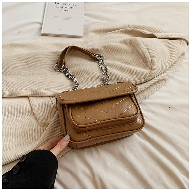 

В этом году популярная маленькая женская сумка 2025 осень новая зарубежная текстура модная цепочка сумка-мессенджер маленькая квадратная сумка коричневый
